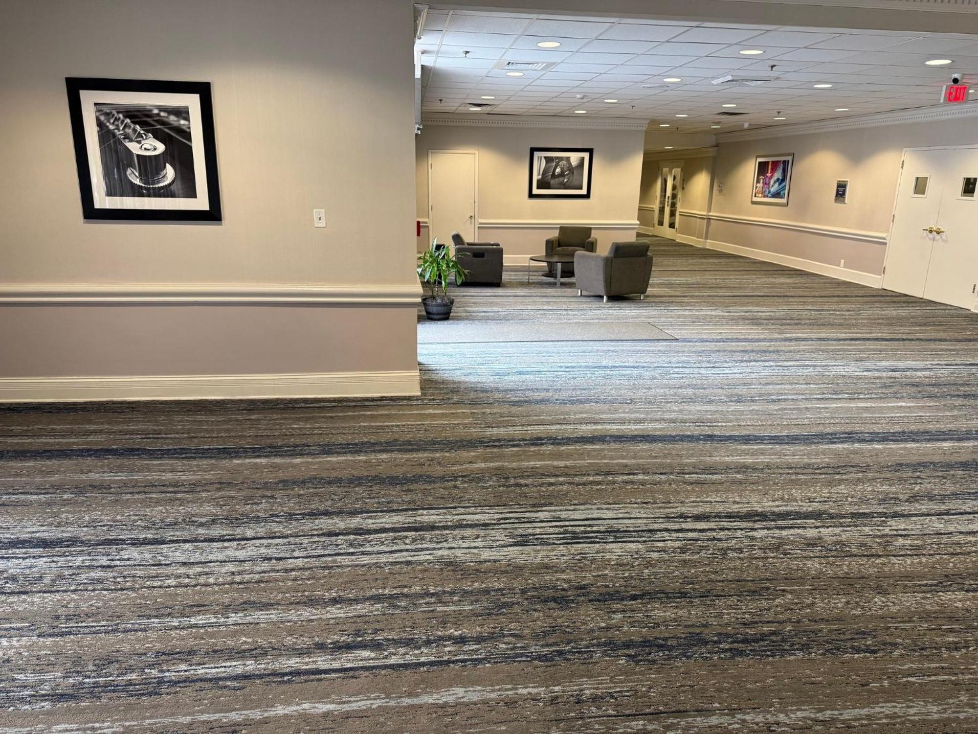 Holiday Inn Express Nashville-Downtown - Broadway By Ihg Exterior foto