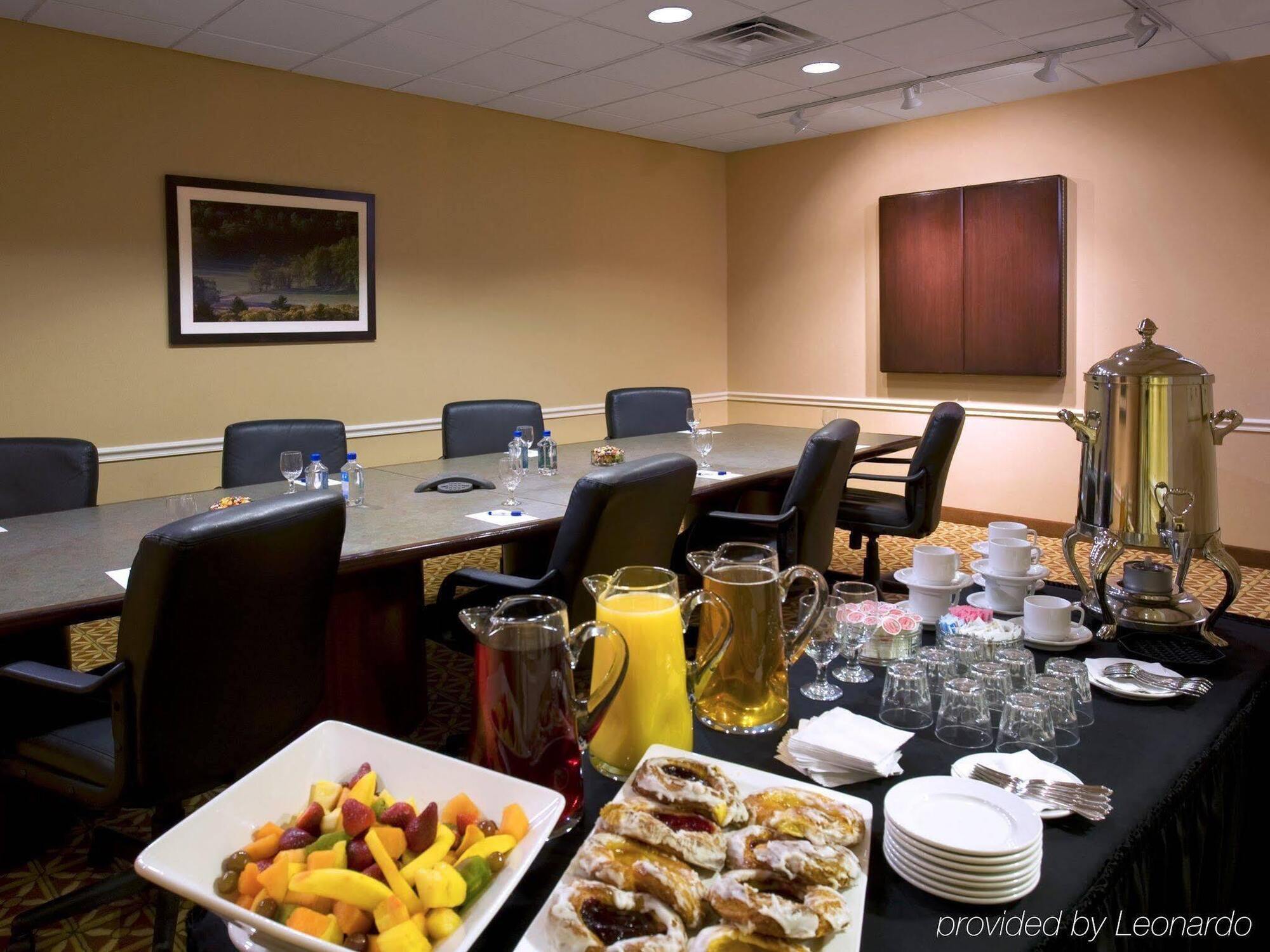 Holiday Inn Express Nashville-Downtown - Broadway By Ihg Exterior foto